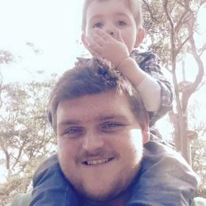 Meet your Posher, Sam